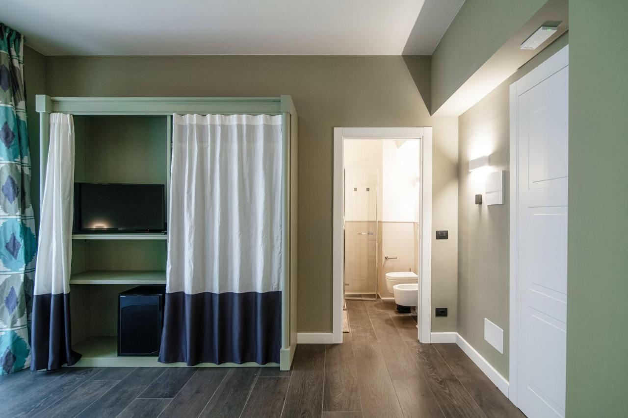 In Centro Luxury Rooms 科莫 外观 照片