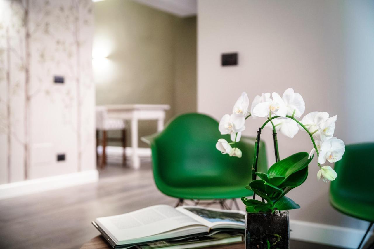 In Centro Luxury Rooms 科莫 外观 照片