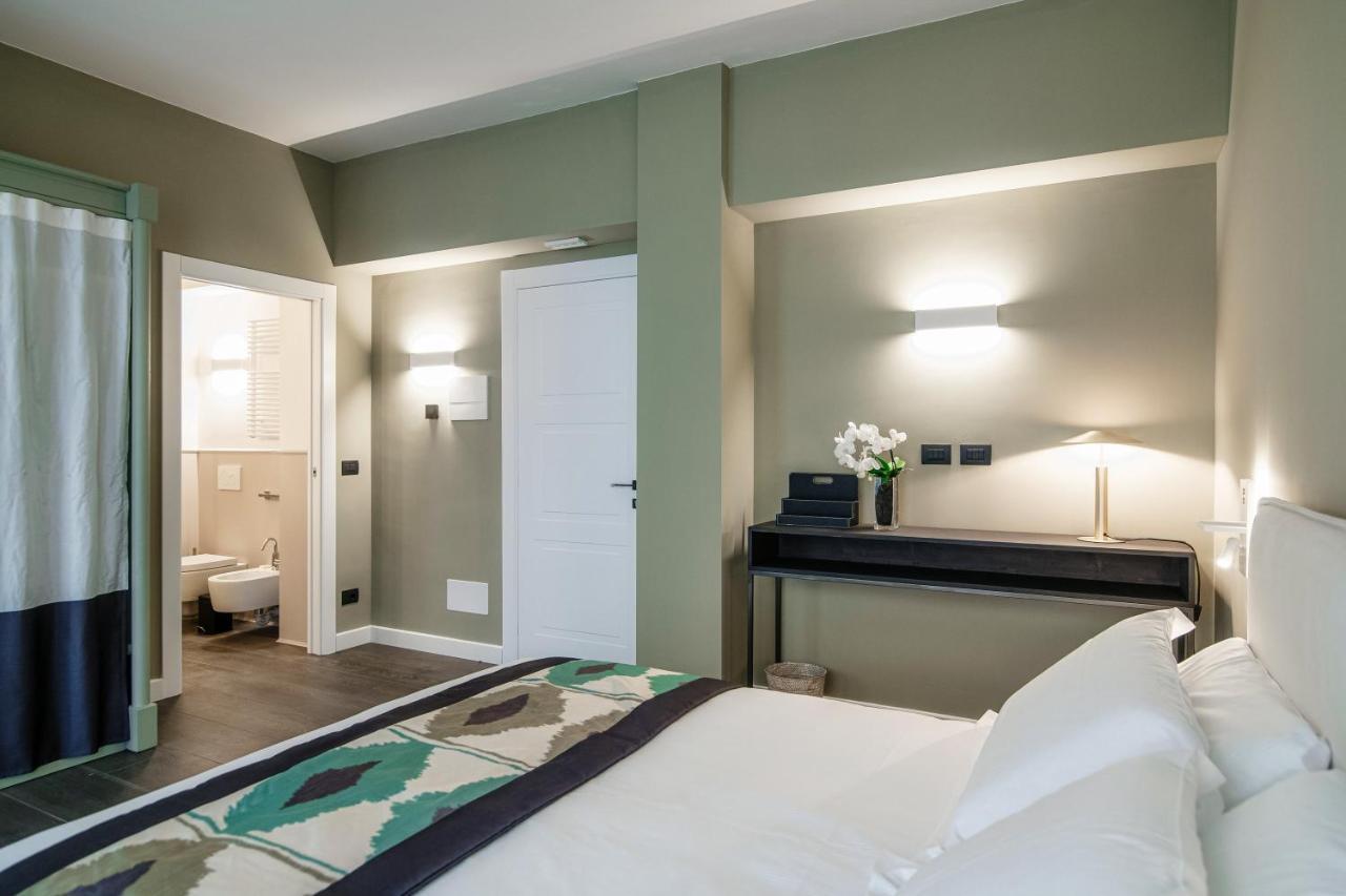 In Centro Luxury Rooms 科莫 外观 照片