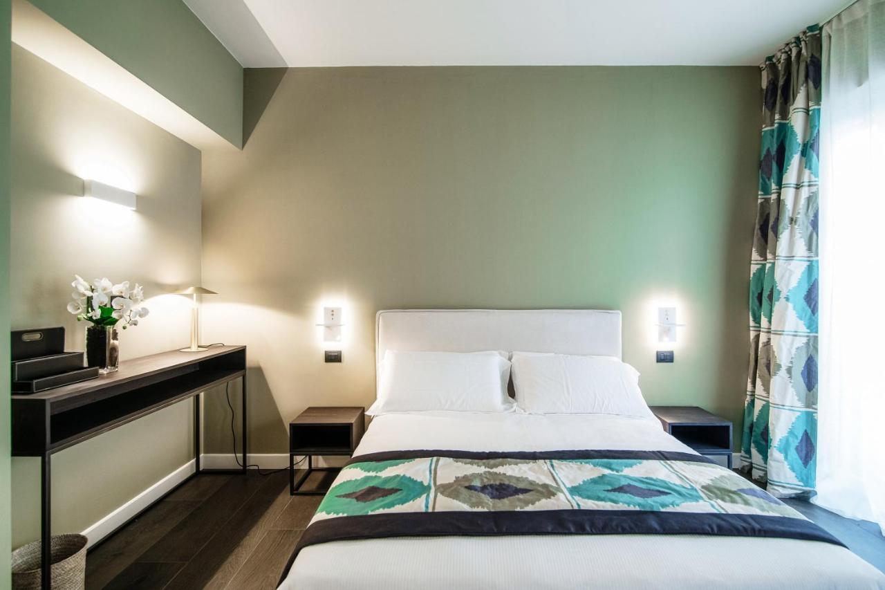 In Centro Luxury Rooms 科莫 外观 照片